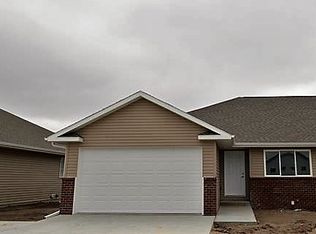 1303 W 16th St, Kearney, NE 68845