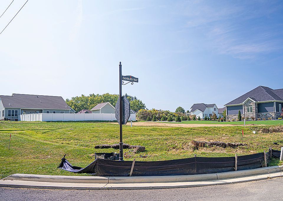 1st image of 896 Danbury Way