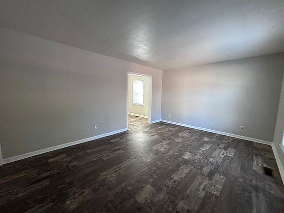 2nd image of 557 Waterbury Dr