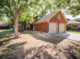 6832 Century Cir, Plano, TX 75023
