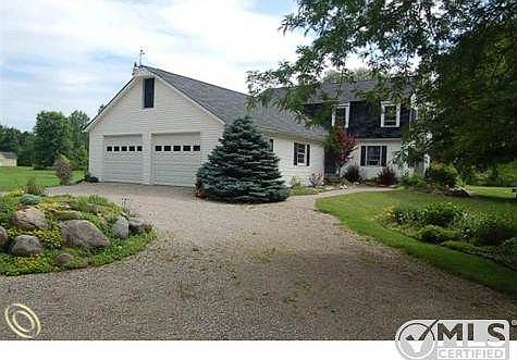 Hough Road Almont 028.jpg