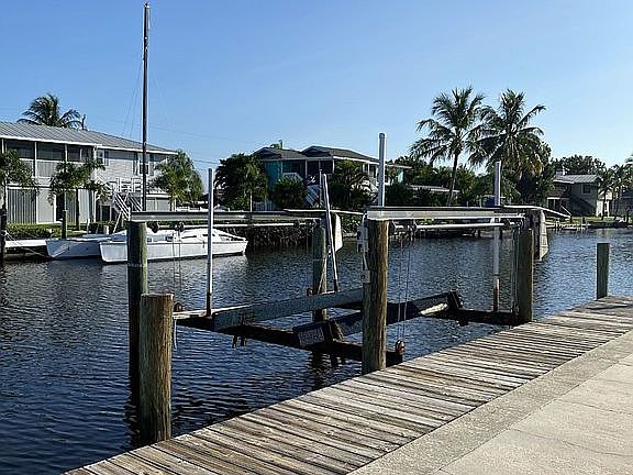 3rd image of 24276 Buccaneer Blvd