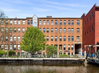 58 Prescott St UNIT 14, Lowell, MA 01852