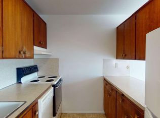 10311 Des Moines Memorial Dr S #2B-1BA-857SQFT, Seattle, WA 98168