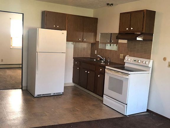 4th image of 1174 Chandler Ave #1