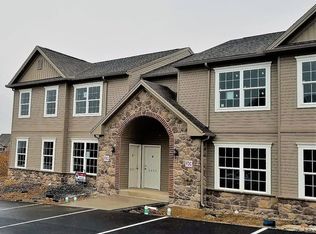 8416 Hilton St #G-45, Hummelstown, PA 17036