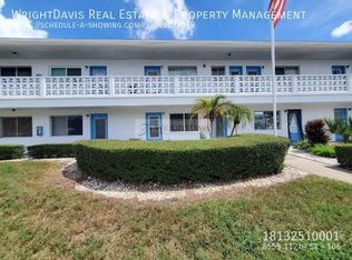 8555 112th St APT 106, Seminole, FL 33772