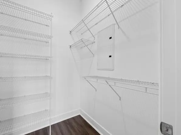 121 34th Street image 79 of 213