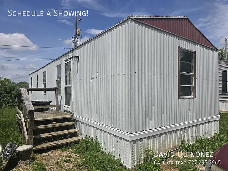 221 Eastwood Dr — Photo 7