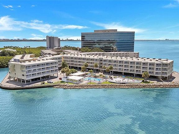 2nd image of 2506 N Rocky Point Dr #331