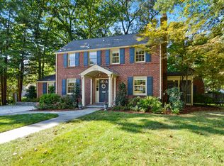 5802 Ramsgate Rd, Bethesda, MD 20816