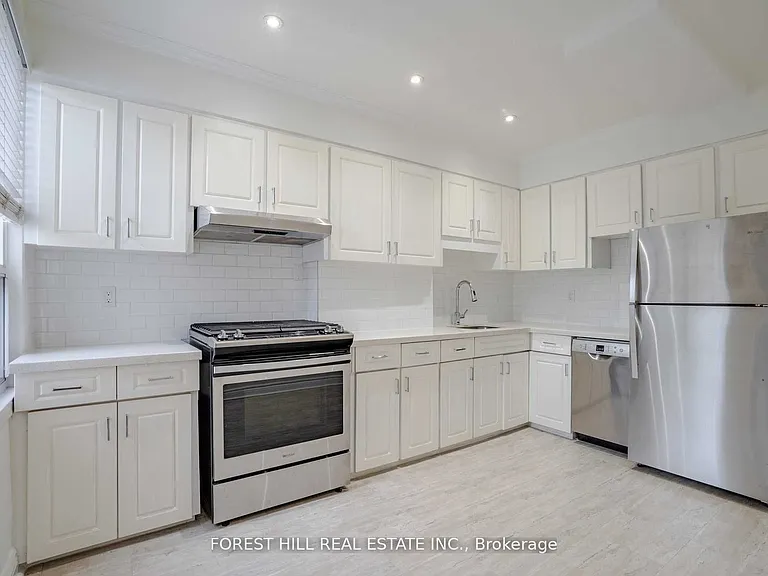 137 Earlscourt Ave #MAIN — Photo 4