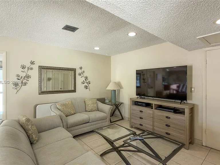 1391 S Ocean Blvd #409 — Photo 33