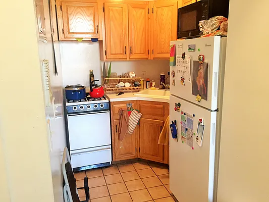 Rented by Joe Gotham LTD | media 52