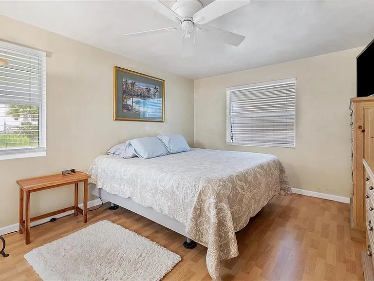1686 Chapline Ln — Photo 15