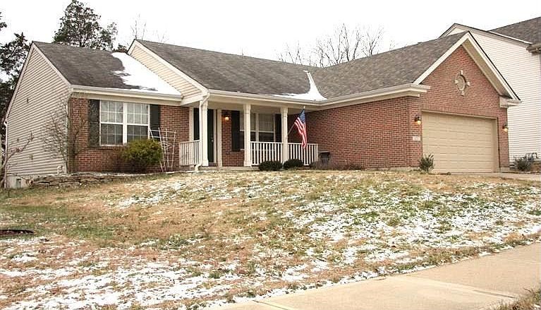 1st image of 621 Valley Trails Dr