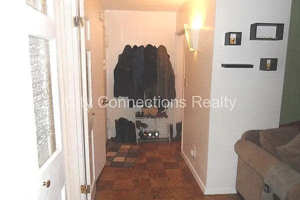 Rented by City Connections Realty | media 12