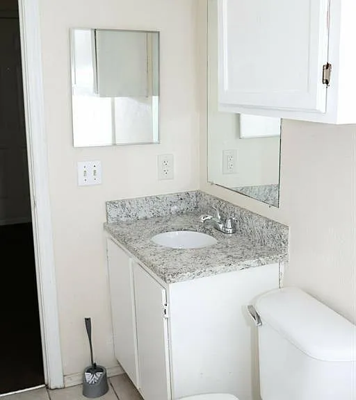 9803 Walnut St #B206 — Photo 6