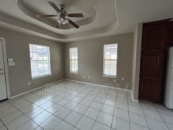 2nd image of 809 W Bronze Dr APT 1
