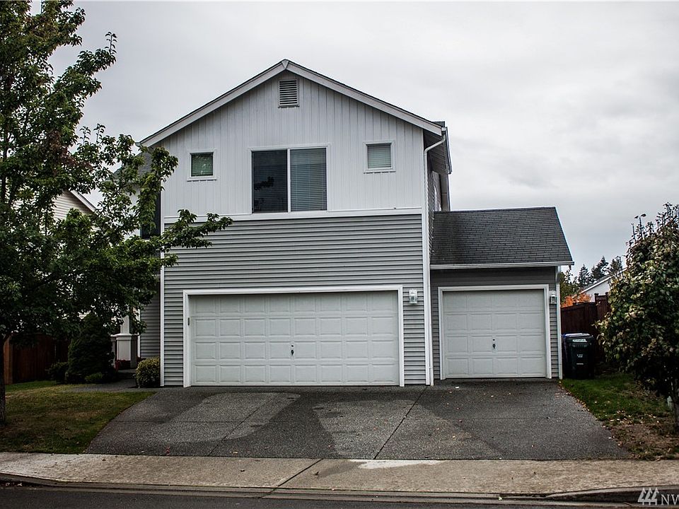 1st image of 9905 196th Ave E