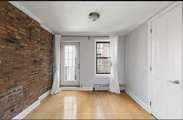 Rented by REAL New York | media 50