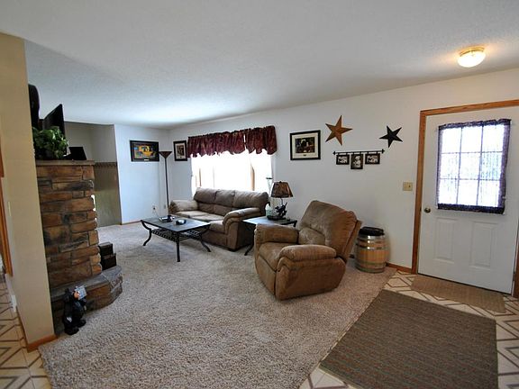 5th image of 1225 Brigitta Dr NE