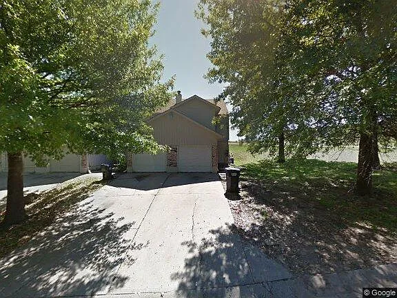 330 E Highland Ln