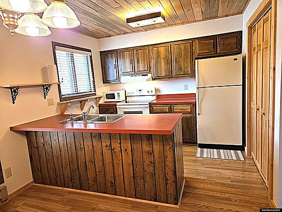 3rd image of 1516 Warm Springs Dr #6