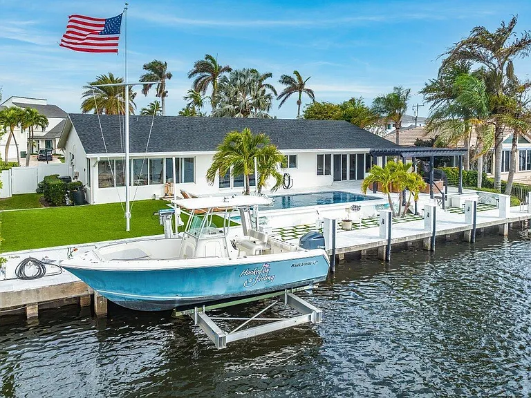 5 Inlet Cay Dr — Photo 1