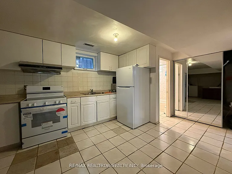 61 Wilmont Dr — Photo 6