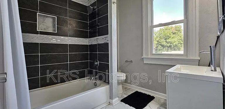 62 Elm Ave — Photo 15