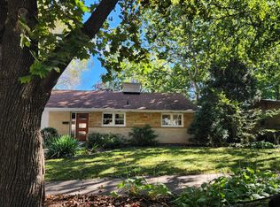 105 Richland Ln, Madison, WI 53705