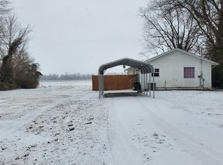 4012 Shiloh Station East Rd, Belleville, IL 62221