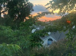 14 Wood Duck Pond Rd, Bedminster, NJ 07921