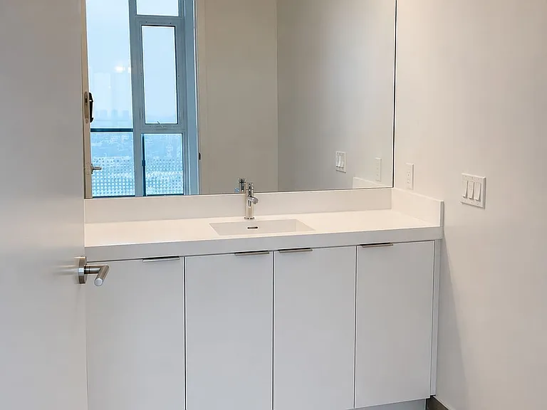 5858 Yonge St #Penthouse 10 — Photo 8