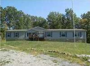 195 Hixson Rd, Graysville, TN 37338