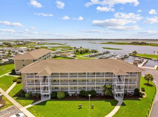 650 Cedar Point Blvd APT A23, Swansboro, NC 28584