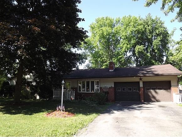 1st image of 147 Cattail Ln