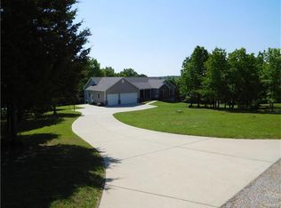 696 Little Fox Ct, Union, MO 63084