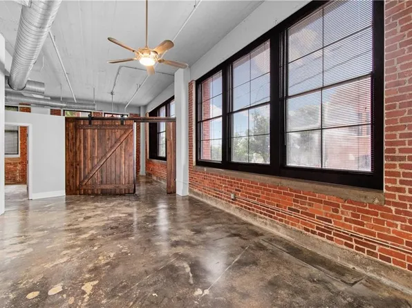 200 Main St APT 107, Kansas City, MO 64105