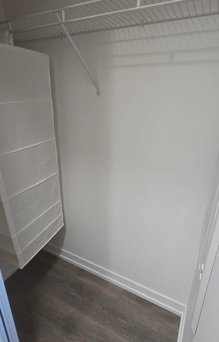 2 bed, $1,200 — Photo 3
