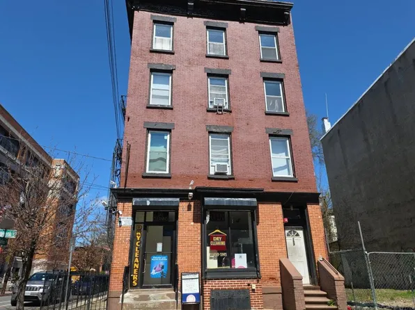 292 7th St APT 3, Jersey City, NJ 07302