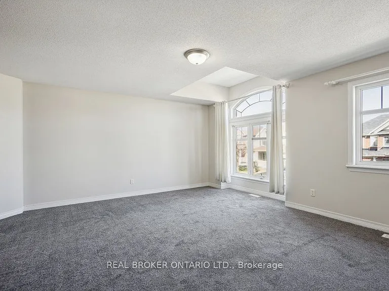 155 Rodeo Dr — Photo 23