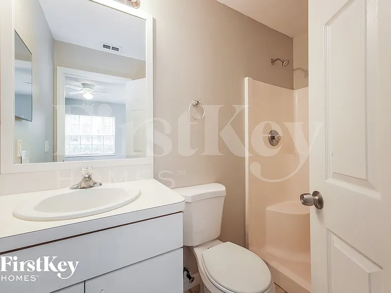 774 Bell Blvd S — Photo 11