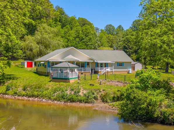 1003 Pete McCoy Rd, Franklin, NC 28734