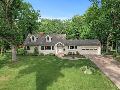4703 Fairhills Rd E, Minnetonka, MN, 55345