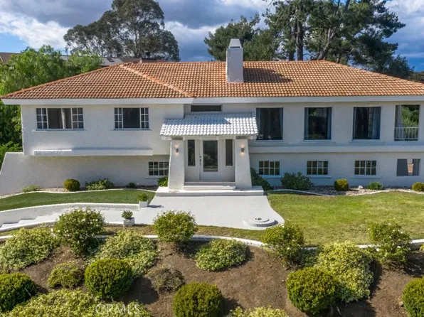 26086 Mulholland Hwy, Calabasas, CA 91302