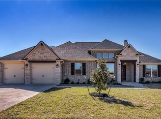 3332 Stoneleigh Rd, Bryan, TX 77808