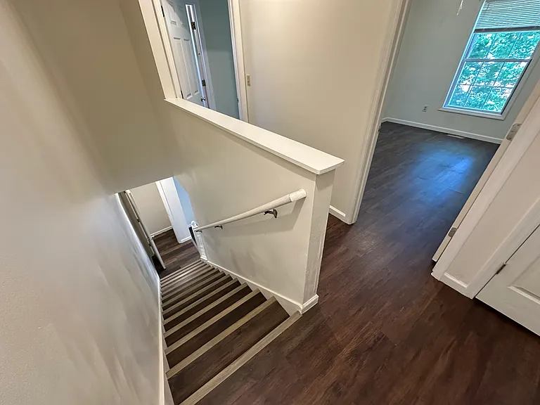 769 E Sherwood Hills Dr — Photo 6