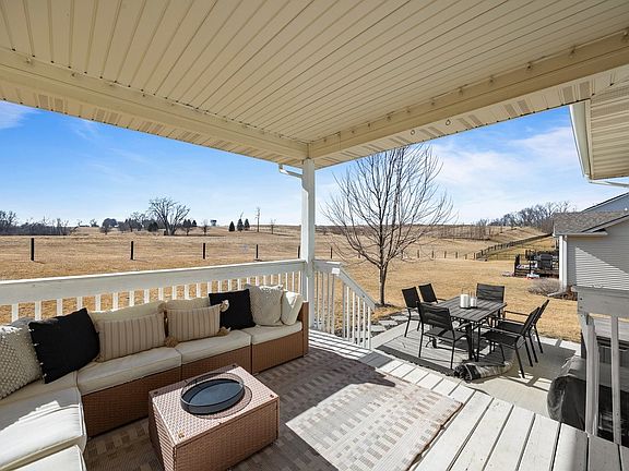 2nd image of 336 W High Rd